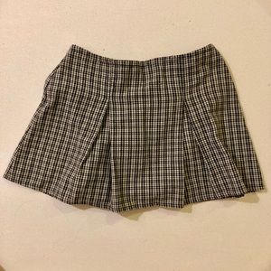 Brandy Melville Classic Plaid Mini Skirt